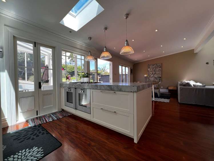 8 Cheltenham Road Devonport_5