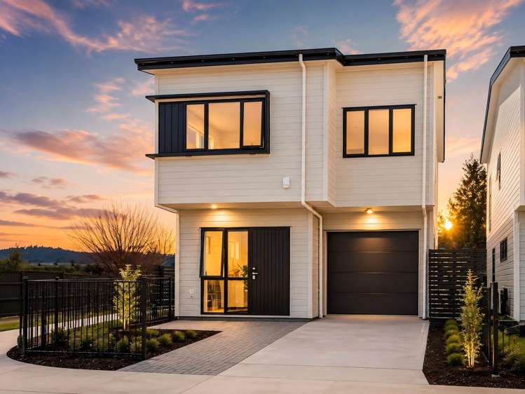 17 Greenbrier Street Westgate_17
