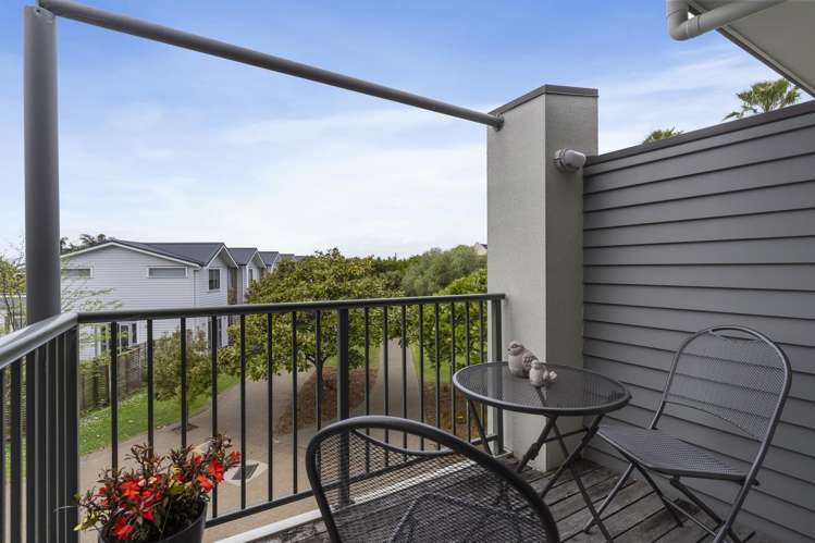 66 Gunner Drive Te Atatu Peninsula_10