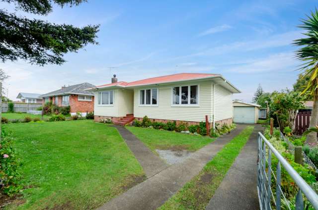156 Russell Road Manurewa_1