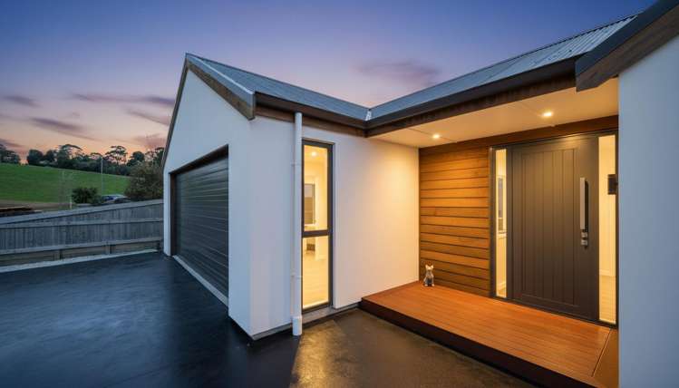 18 Sabine Drive Richmond_2