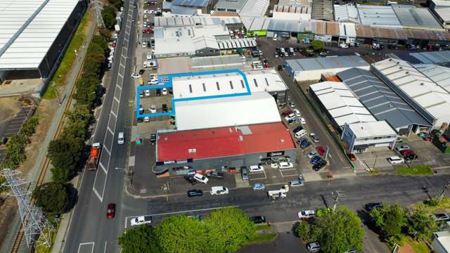 Front Tenancy | 135 Station Road Penrose_2