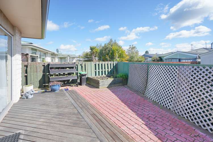 2b Walker Place Rangiora_11