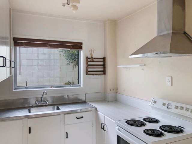 19 Fred Woodward Place Mt Roskill_4