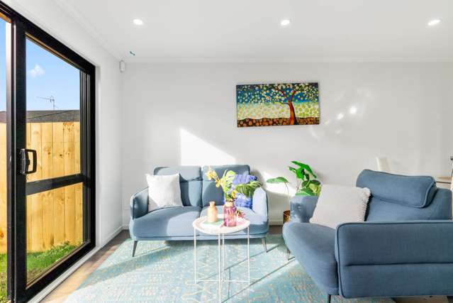 Modern 3-Bed Townhouse