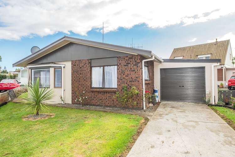 10b Essex Place Springvale_13
