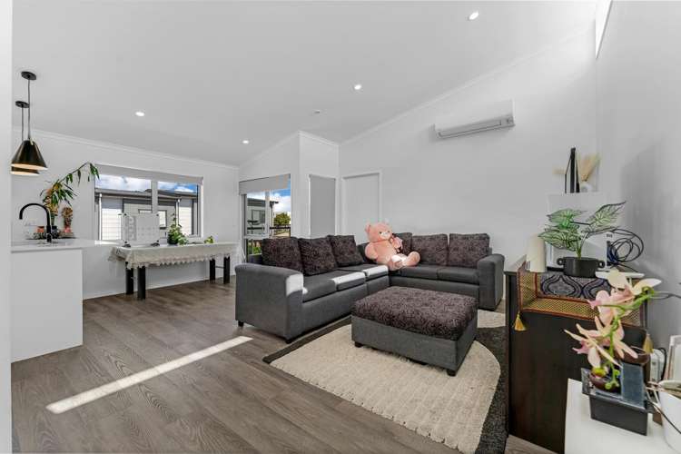 13D Sealord Place Clendon Park_3