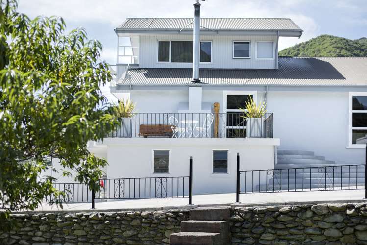 30 Wairau Road Picton_21