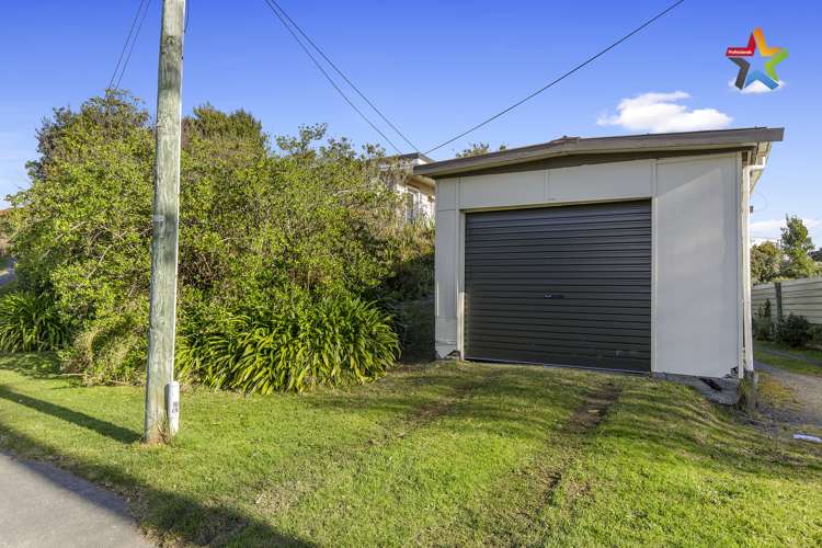 67 Tasman Road Otaki Beach_19