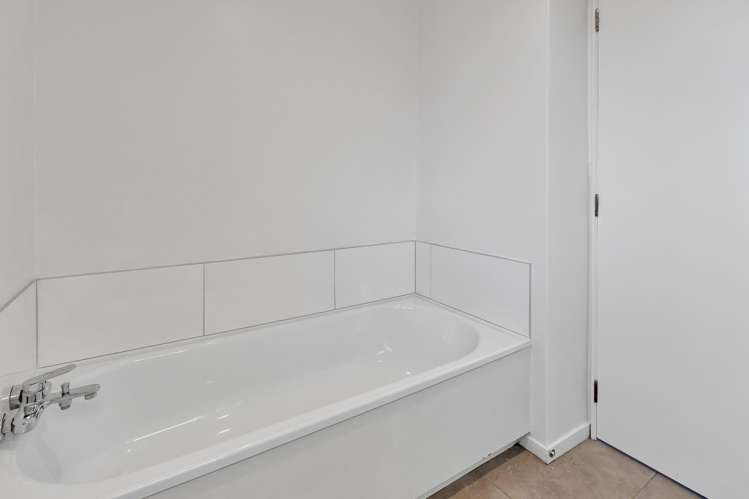 2/23 King Street Kensington_15