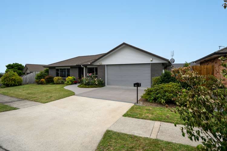 10 Alpers Ridge Leamington_1