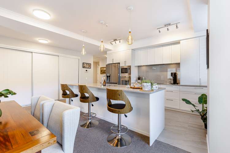 142 Eaves Bush Parade Orewa_6