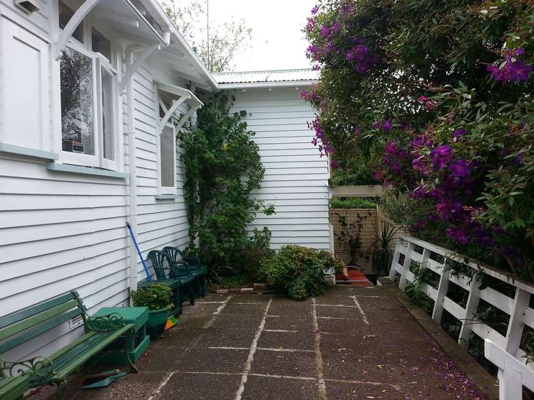 650 Sandringham Road Sandringham_13