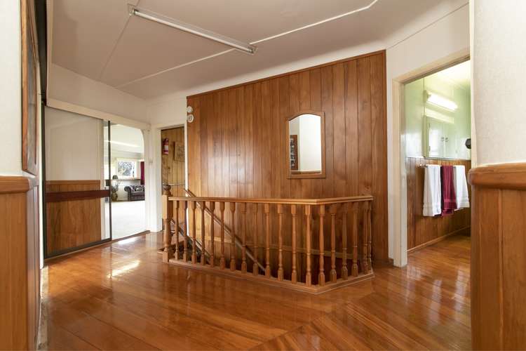 202 Scenic Drive Titirangi_9