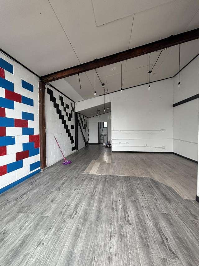 1 and 2/57 Carr Road Mt Roskill_1