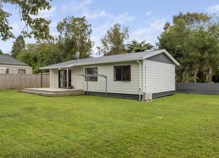 2/3 Lorne Street_0