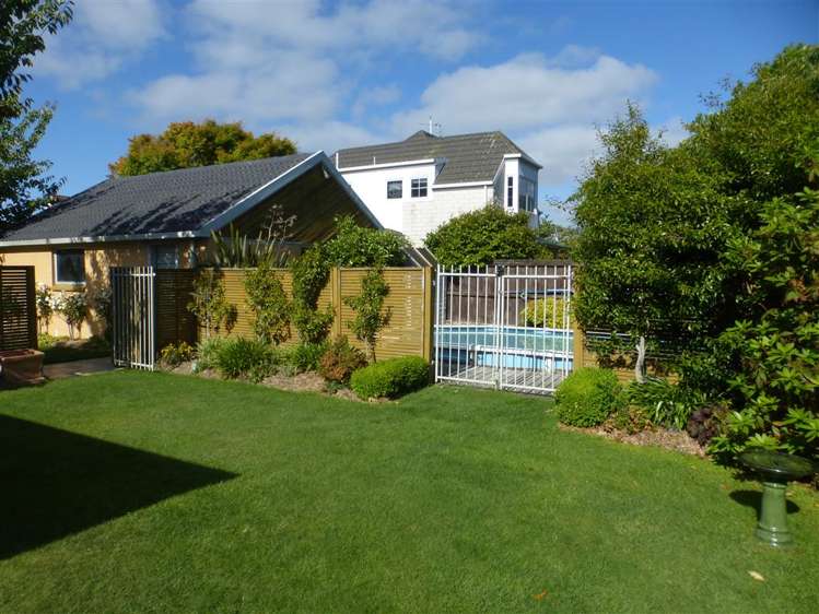 6 Rowanwood Close 1447_15