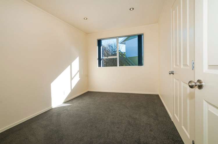 7 Greenwich Grove Stokes Valley_8
