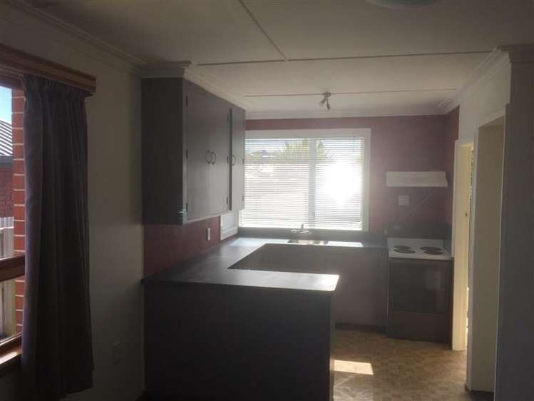 26 Eastbourne Street Caversham_3