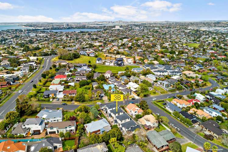 3B Kenmure Avenue Forrest Hill_18