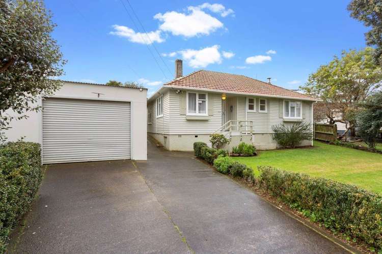 42 Milliken Avenue Mt Roskill_16