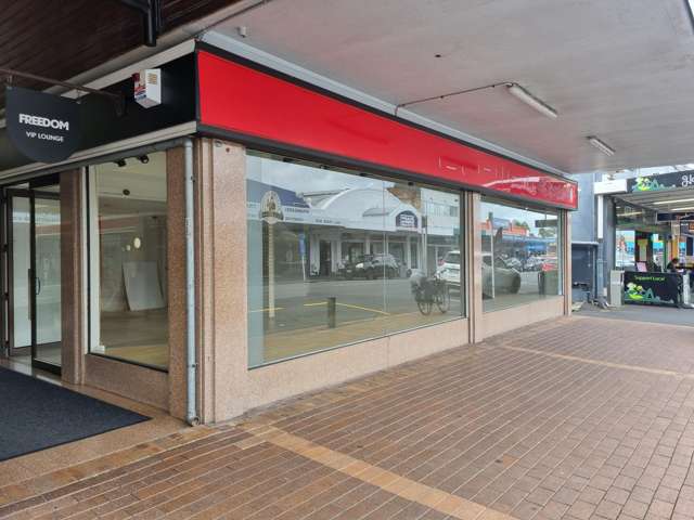 Bright and Busy retail Corner