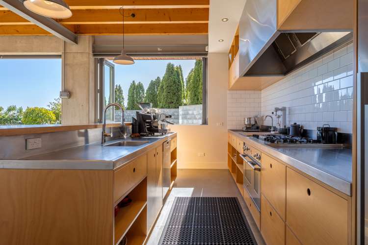 30 Victoria Road Stepneyville_10