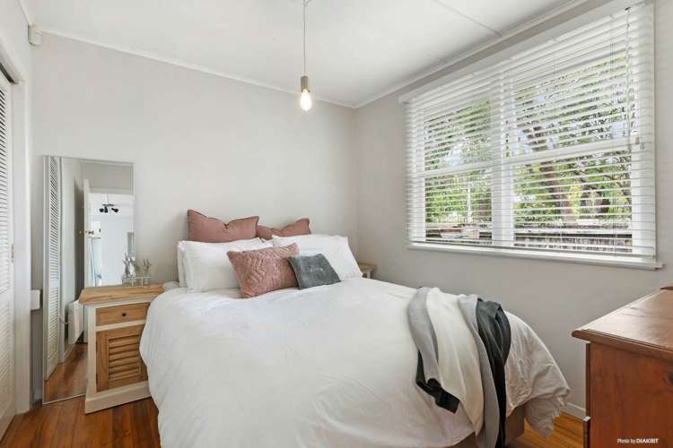 159 Portage Road New Lynn_6