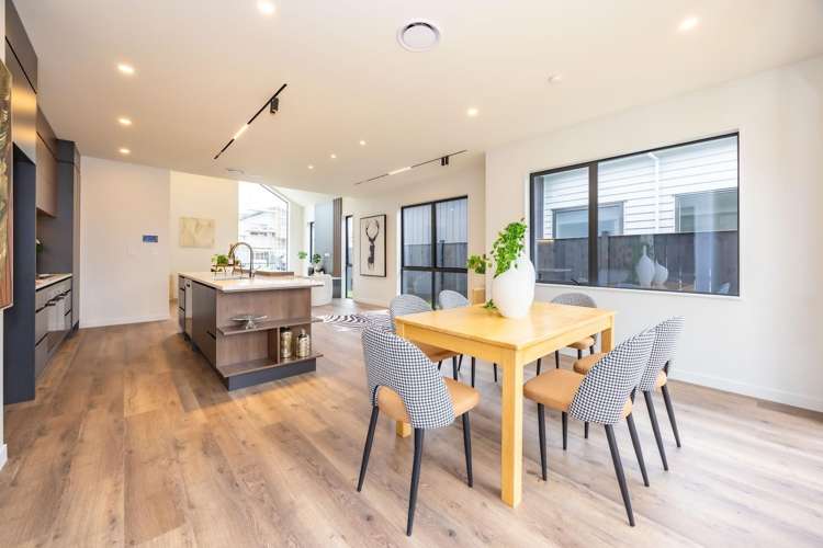 71 Tukutata Crescent Milldale_15