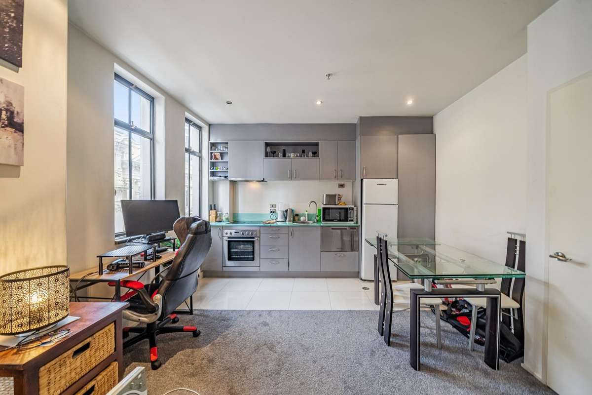 402/332 Lambton Quay_5