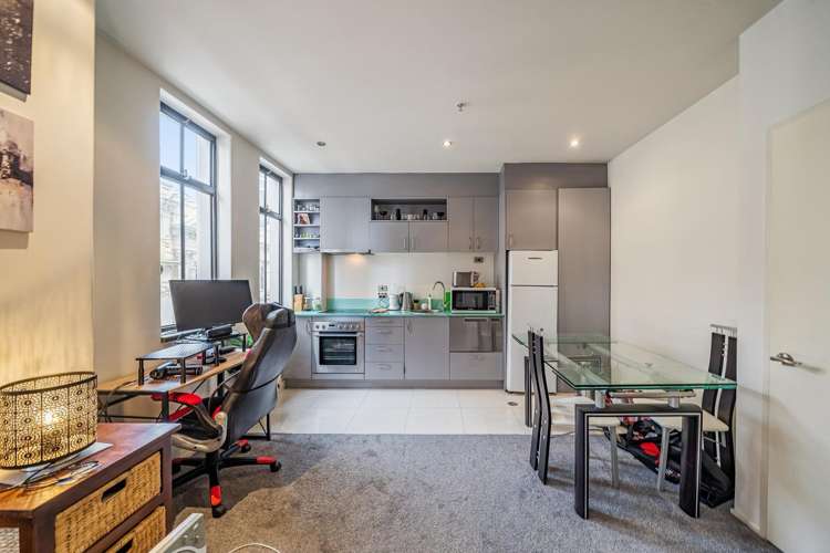 402/332 Lambton Quay Wellington Central_9