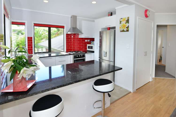 80 Roberta Crescent Orewa_11