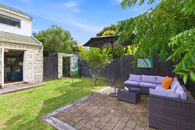 26 Sunrise Avenue Mt Maunganui_16