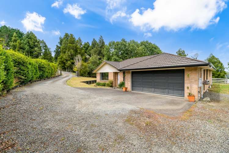 118 Bodhisattva Road Waitoki_30