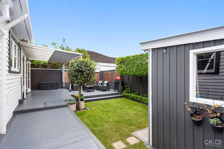 31 Birdwood Road Waterloo_16