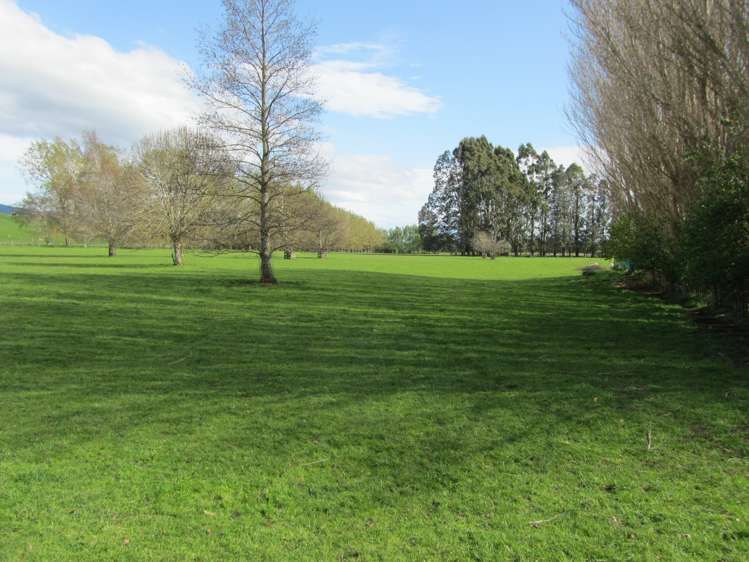 1983 Ohai Clifden Highway Otautau_26