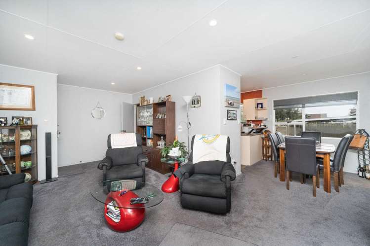 42 Amberley Avenue Westbrook_5