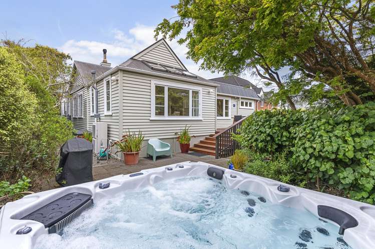 68 Friend Street Karori_21