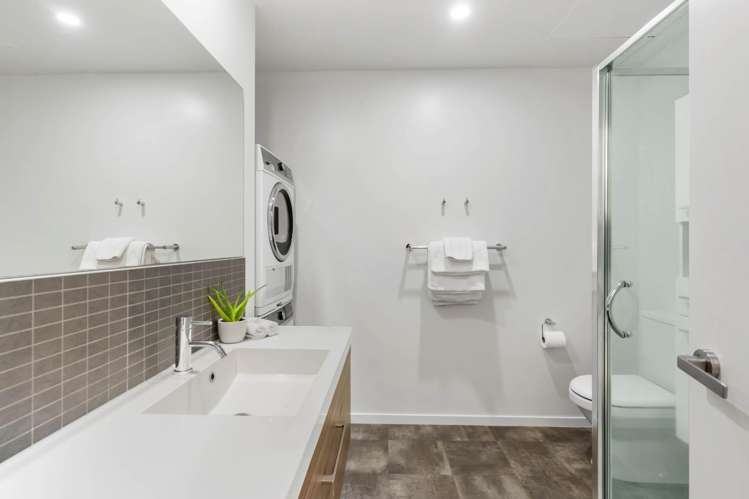 206/206/19 Bute Road Browns Bay_10