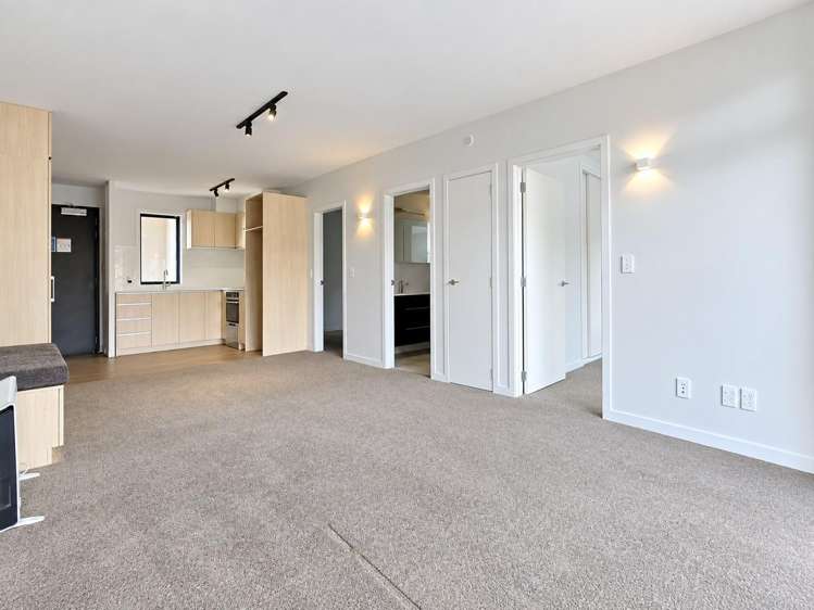  9/2 Hindmarsh Street Johnsonville_4