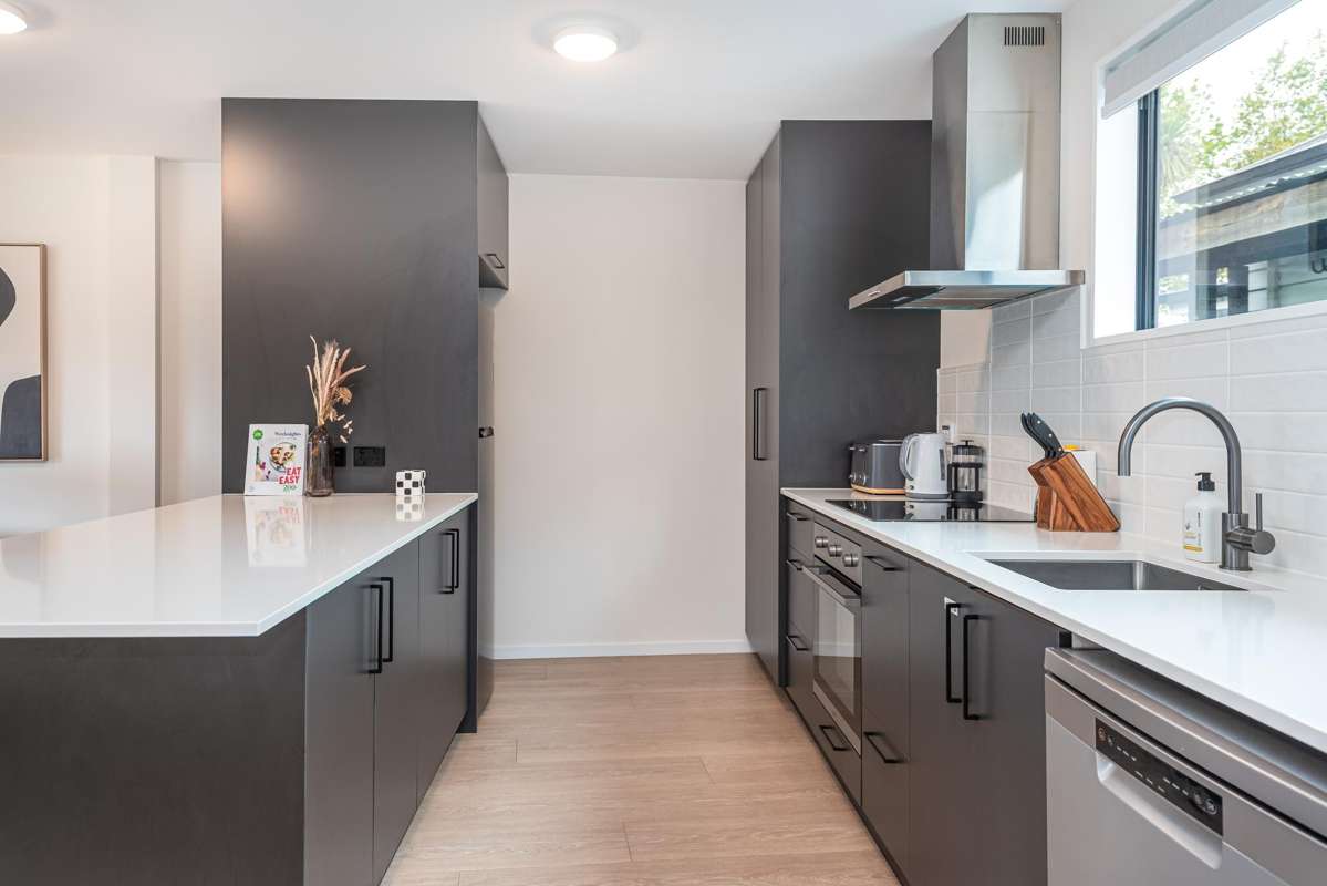 200 Chester Street East_1