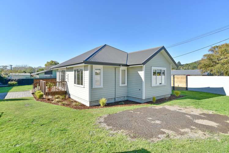 412 Port Hills Road Hillsborough_19