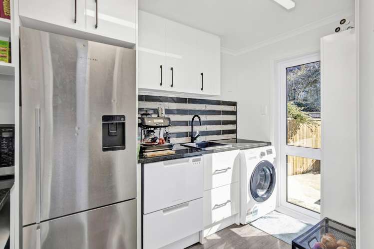 221 Matai Road Raumati Beach_12
