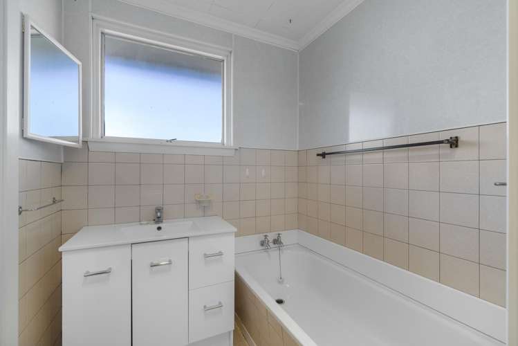 42 Fovant Street Russley_19