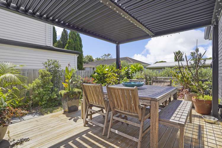 4 Ararata Lane Mangere Bridge_16