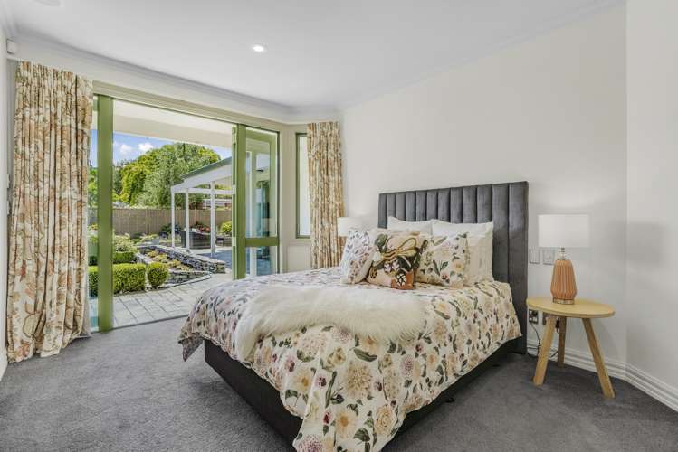 379 Fergusson Drive Heretaunga_14