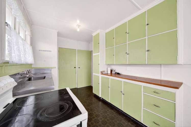 281 High Street Solway_14