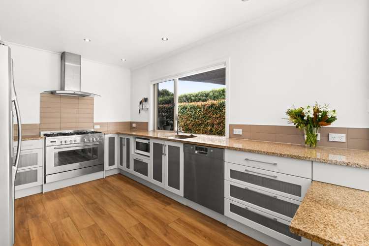 17 Brookvale Road Havelock North_5