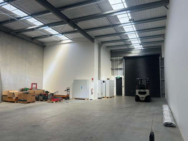 18C Earthmover Crescent Burbush_4