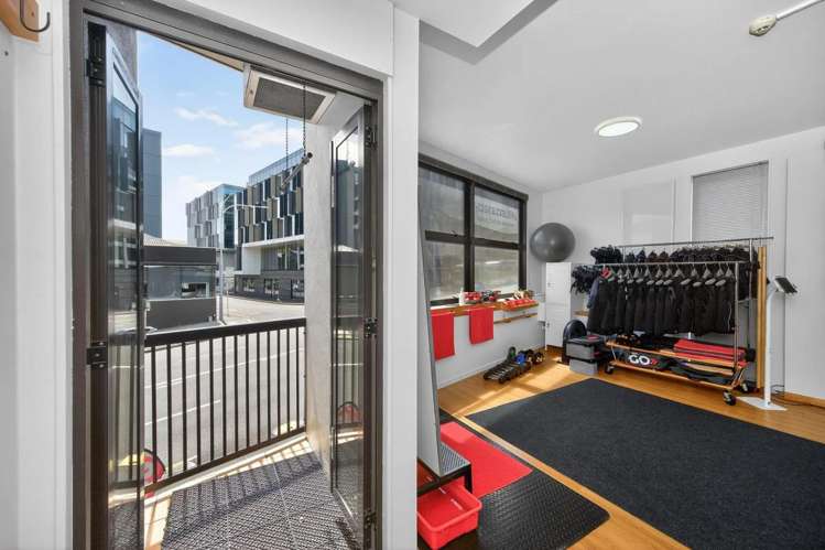 1/194 Victoria Street West_5